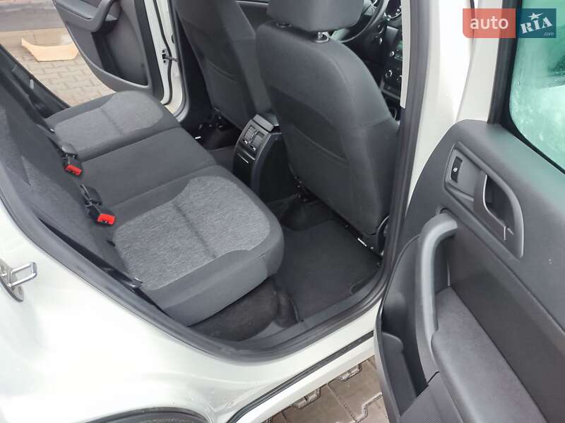 Внедорожник / Кроссовер Skoda Yeti 2014 в Луцке