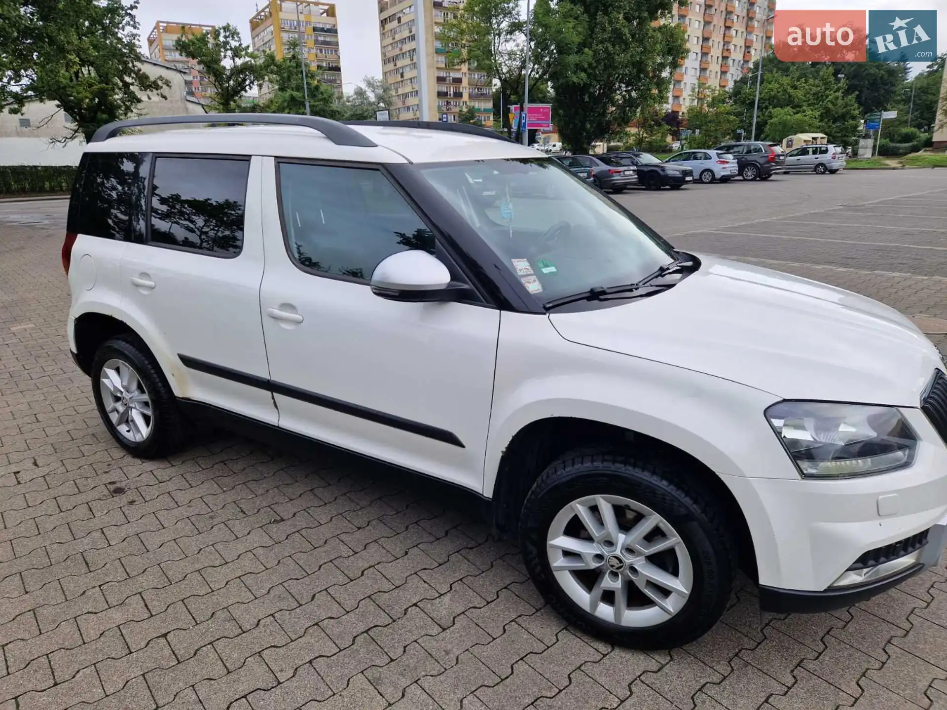 2014 Skoda Yeti - мініатюра 2