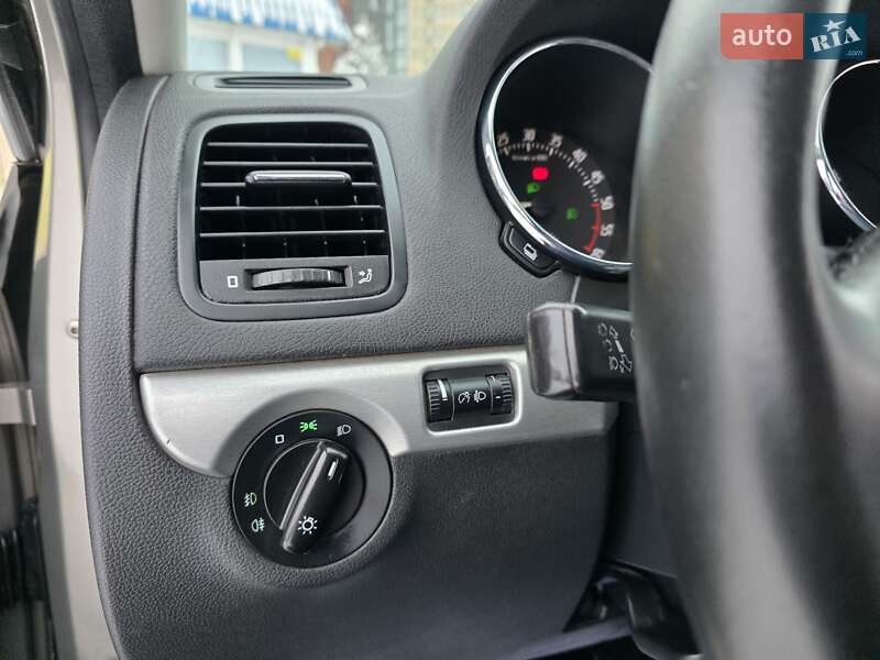 Позашляховик / Кросовер Skoda Yeti 2012 в Хмельницькому