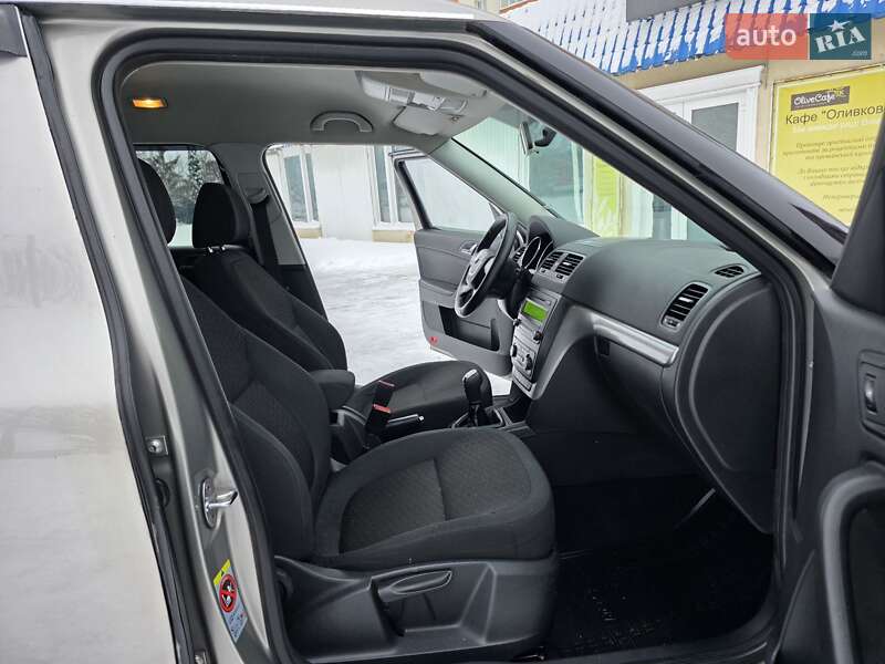 Позашляховик / Кросовер Skoda Yeti 2012 в Хмельницькому