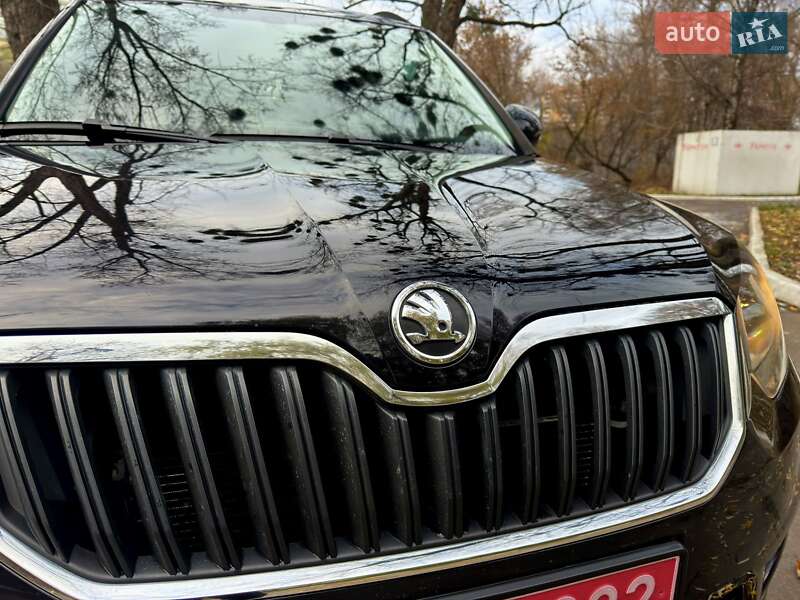 Внедорожник / Кроссовер Skoda Yeti 2014 в Киеве