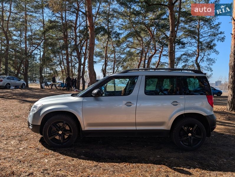 Внедорожник / Кроссовер Skoda Yeti 2012 в Днепре фото 6 Внедорожник / Кроссовер Skoda Yeti 2012 в Днепре