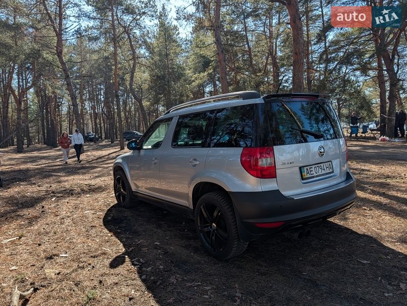 Внедорожник / Кроссовер Skoda Yeti 2012 в Днепре фото 8 Внедорожник / Кроссовер Skoda Yeti 2012 в Днепре