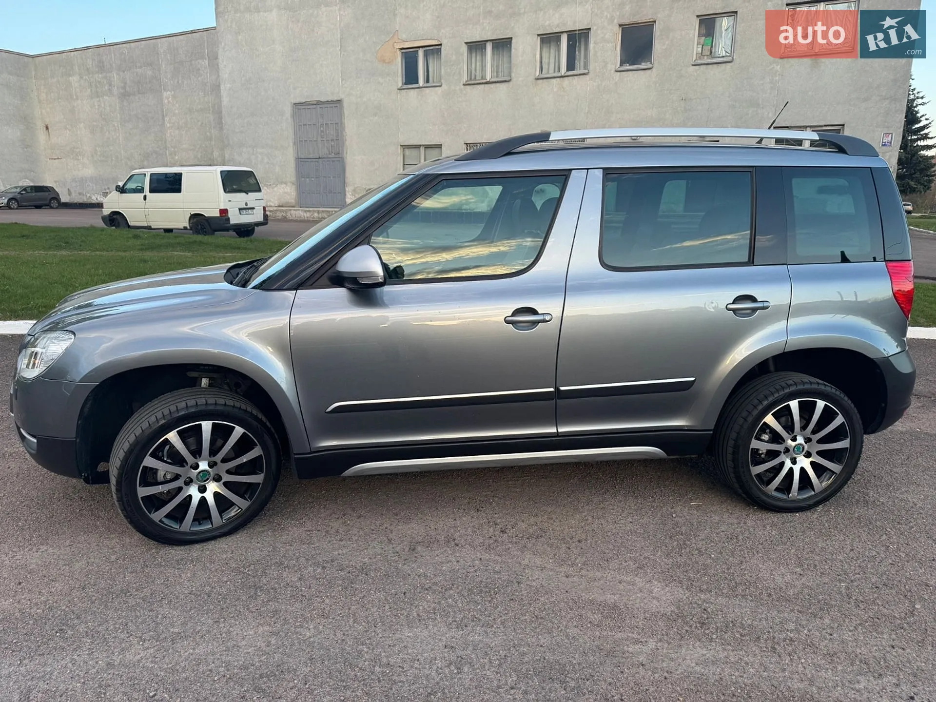 2011 Skoda Yeti - мініатюра 14