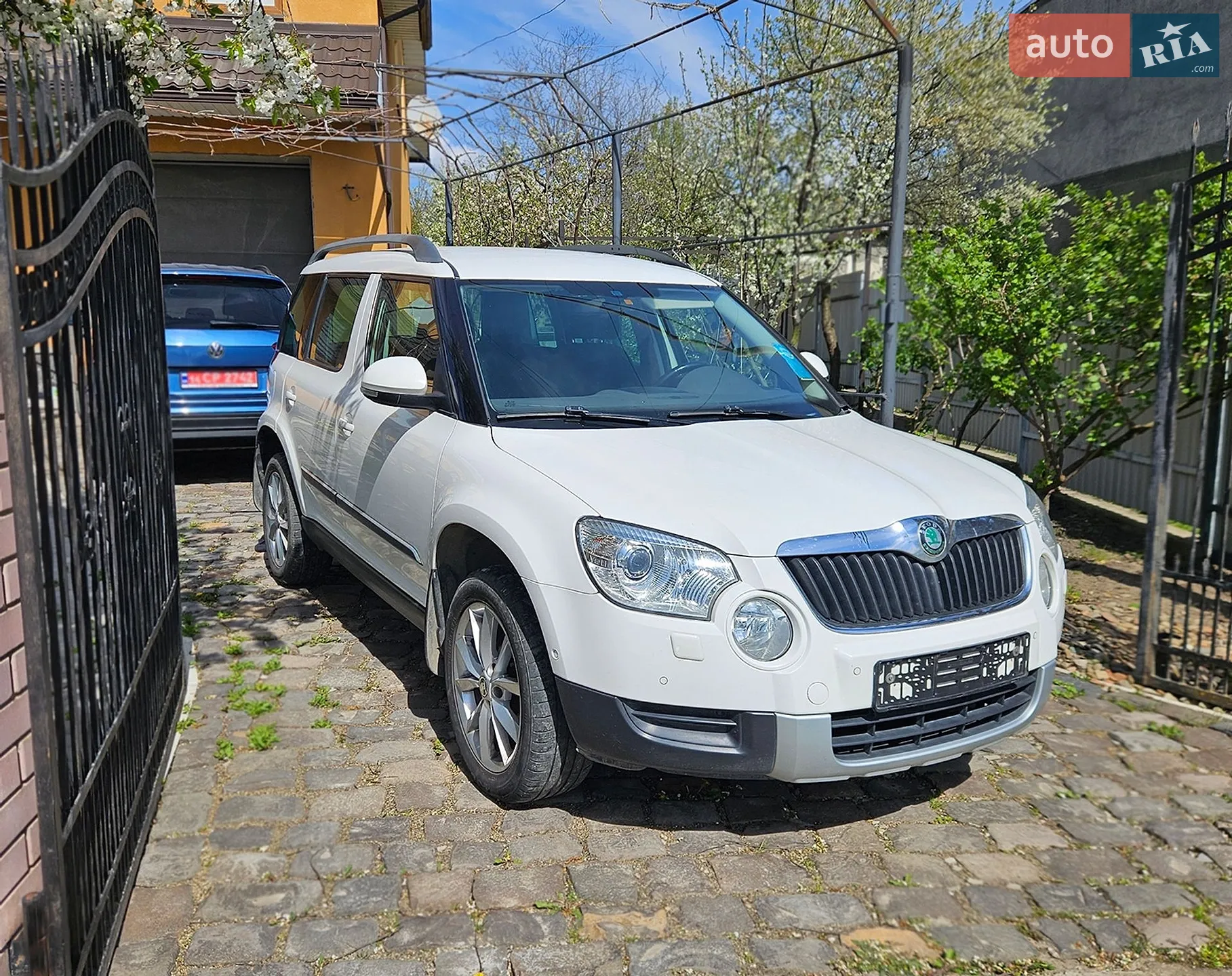 2010 Skoda Yeti - мініатюра 12