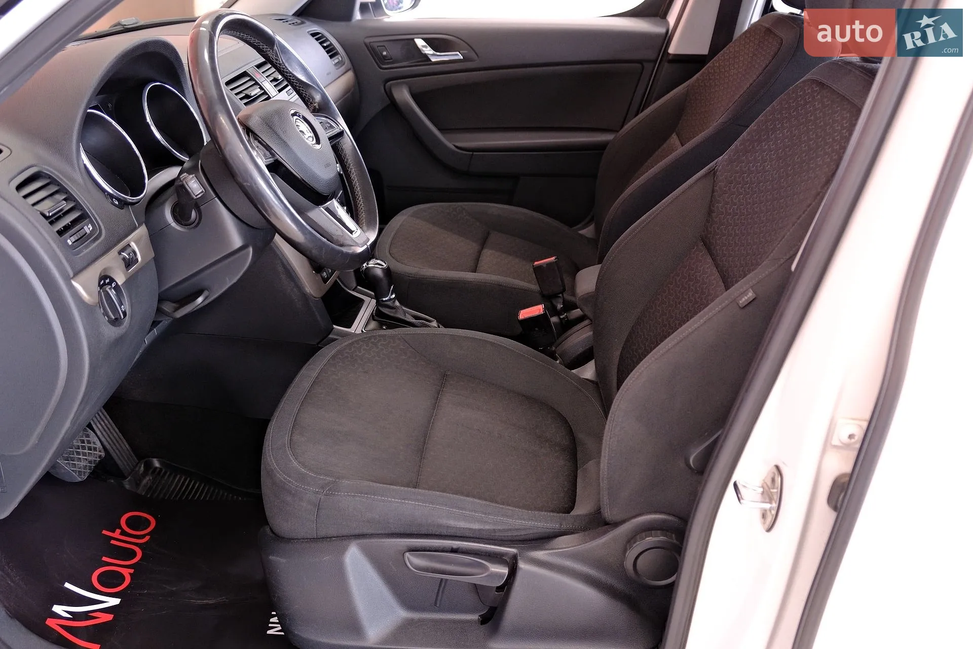 2014 Skoda Yeti - мініатюра 24