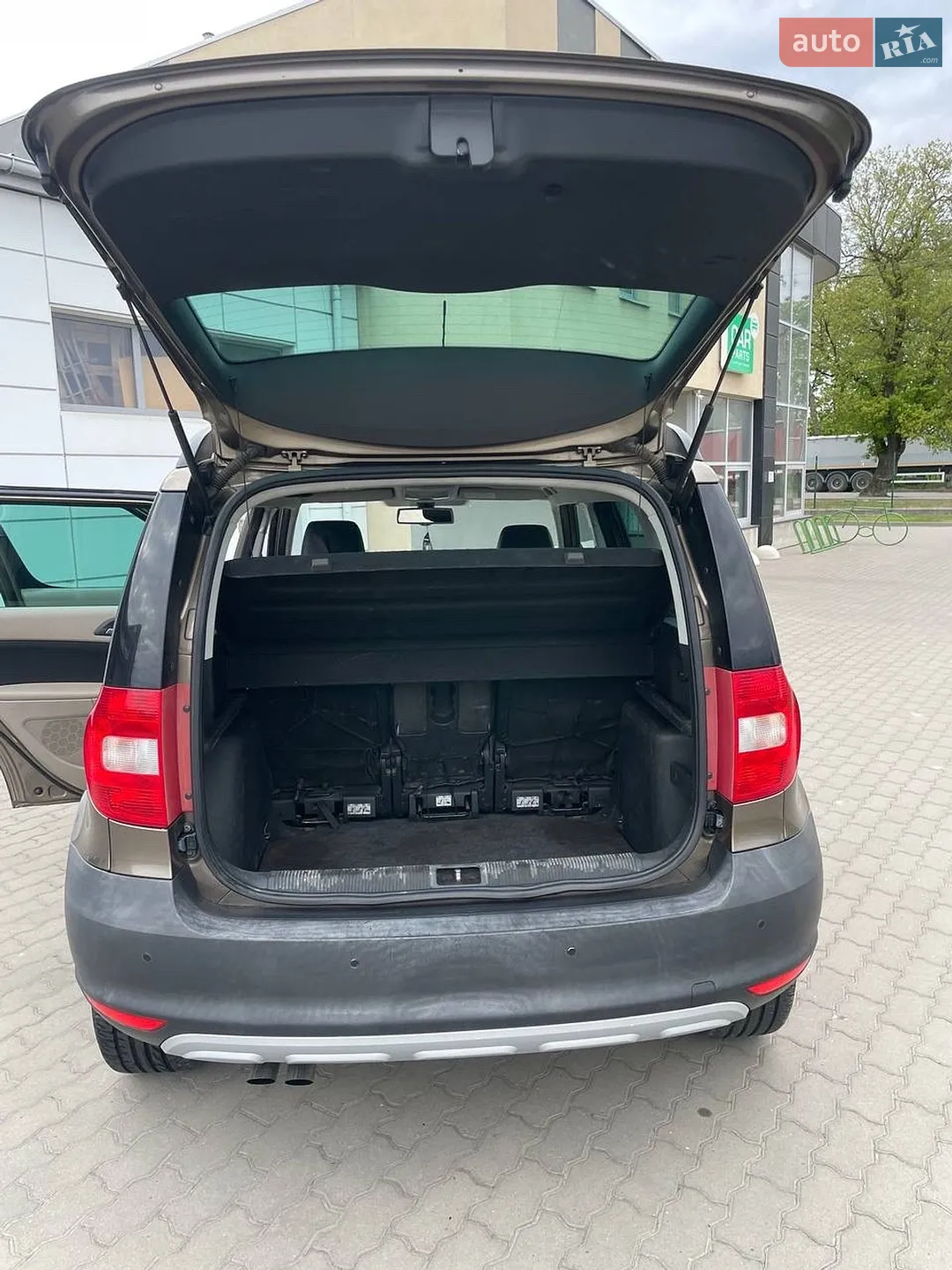 2010 Skoda Yeti - мініатюра 11