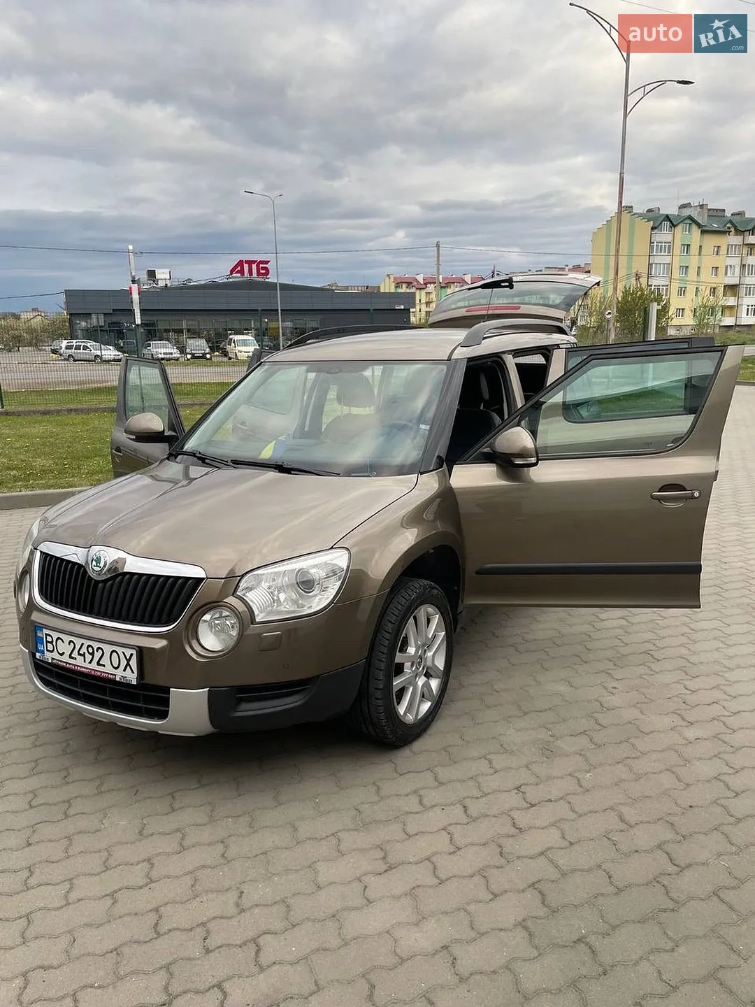2010 Skoda Yeti - мініатюра 2