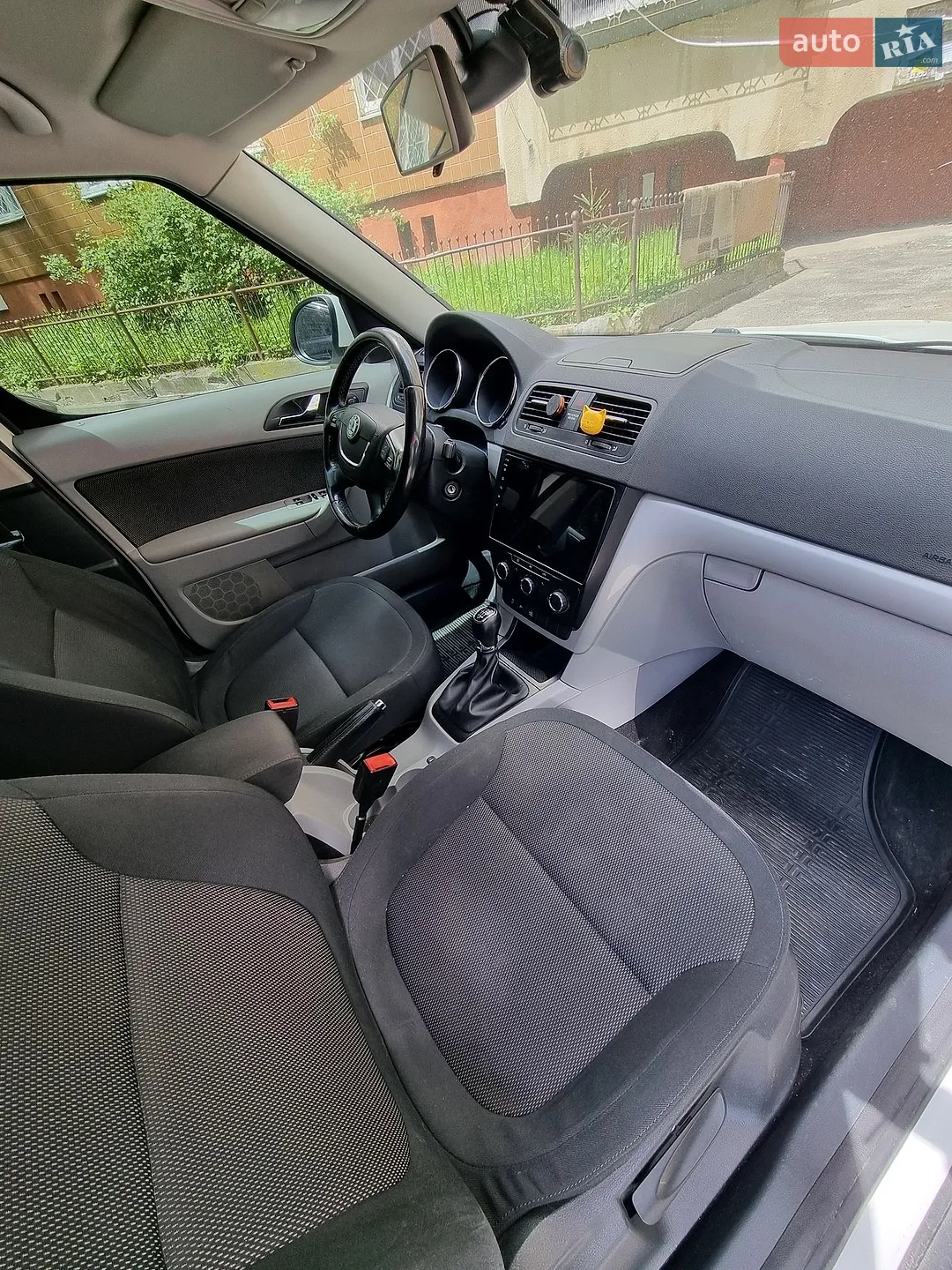 2013 Skoda Yeti - мініатюра 28