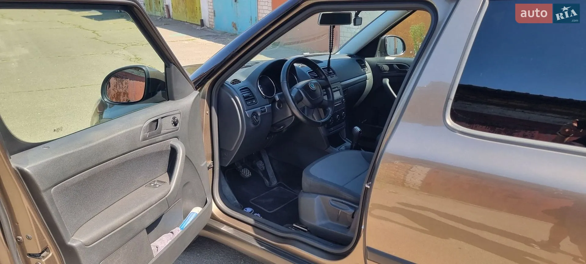2010 Skoda Yeti - мініатюра 11