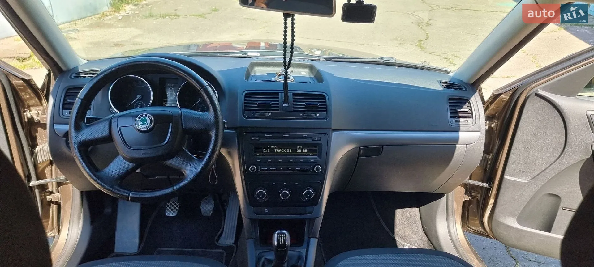 2010 Skoda Yeti - мініатюра 16