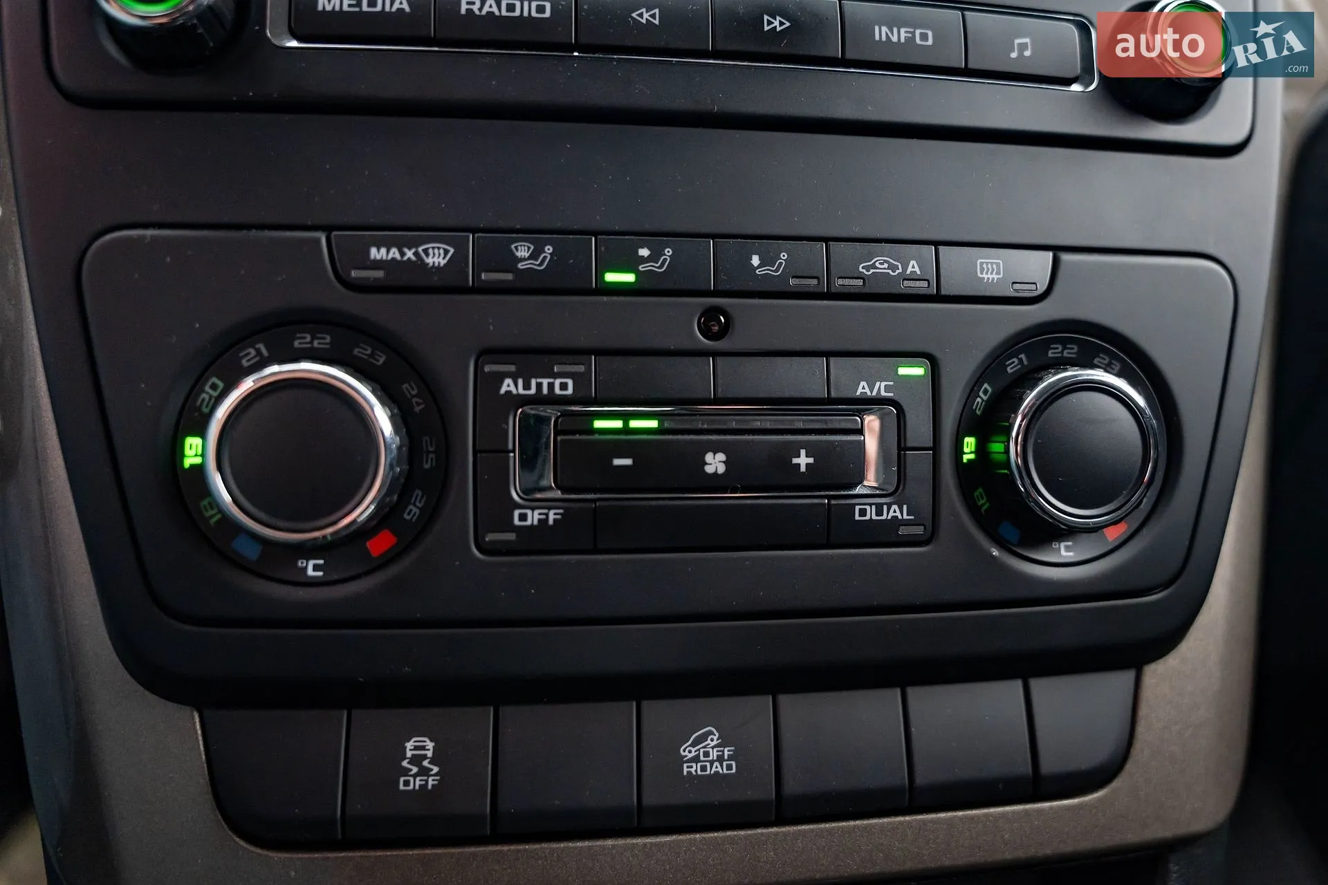 2013 Skoda Yeti - мініатюра 16