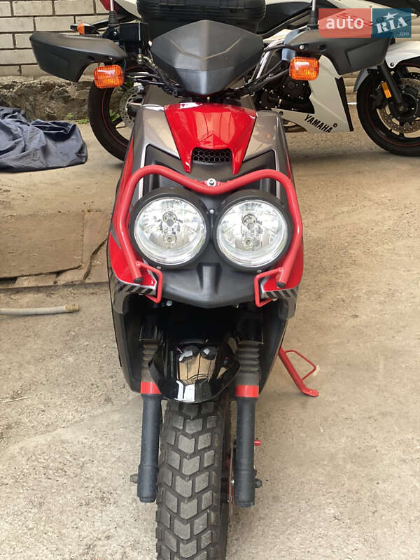 Скутер SkyBike Fest 80 2020 в Дніпрі