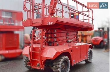 Ножничный подъемник Skyjack GS 2015 в Ивано-Франковске