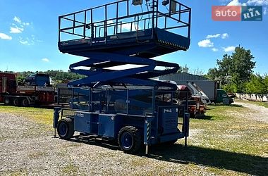 Ножничный подъемник Skyjack SJ 2007 в Черновцах