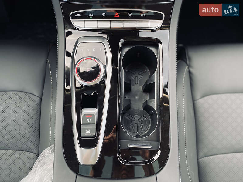 Внедорожник / Кроссовер Skywell ET5 2023 в Киеве