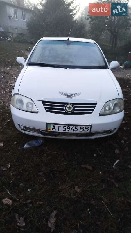 Хетчбек SMA Maple C31 2006 в 