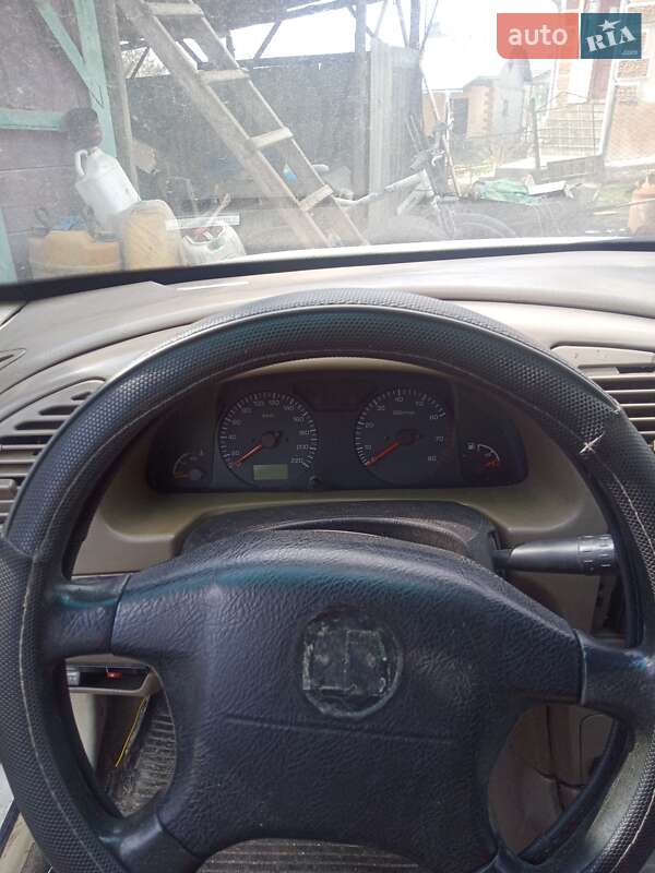 Хэтчбек SMA Maple C31 2006 в Збараже