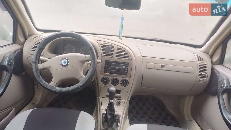 Хетчбек SMA Maple C31 2006 в Запоріжжі