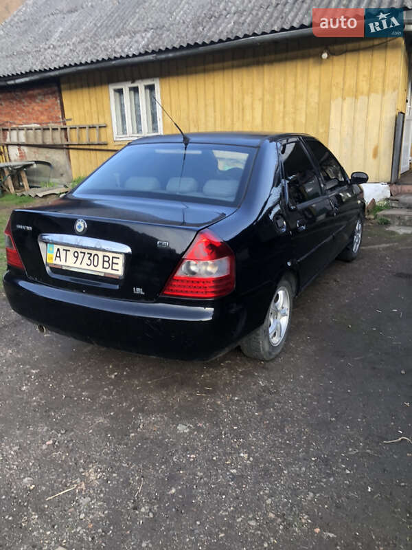 Седан SMA Maple C51 2007 в Рахові