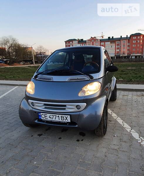 Купе Smart City 2000 в Черновцах