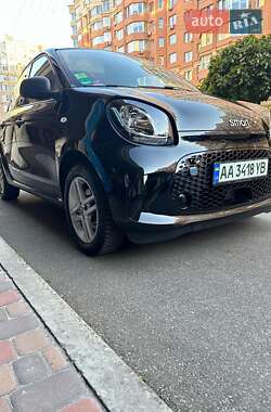 Хэтчбек Smart EQ Forfour 2021 в Киеве