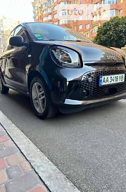 Хэтчбек Smart EQ Forfour 2021 в Киеве