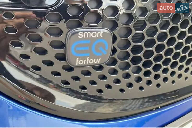 Хэтчбек Smart EQ Forfour 2018 в Киеве