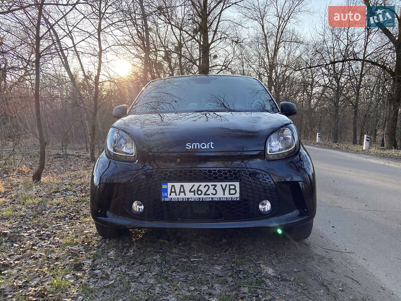 Хэтчбек Smart EQ Forfour 2020 в Киеве