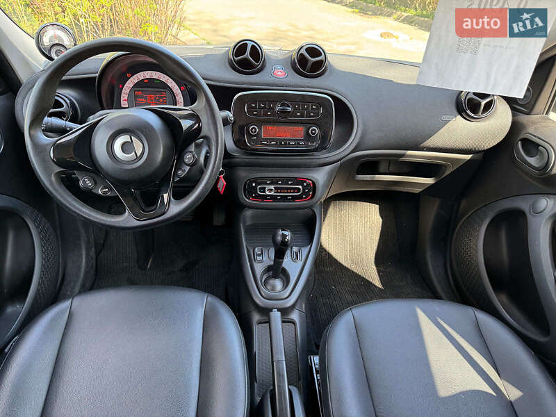 Хэтчбек Smart EQ Forfour 2021 в Киеве
