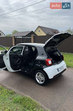 Хэтчбек Smart EQ Forfour 2021 в 