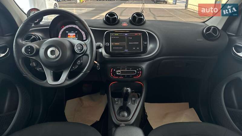Хэтчбек Smart EQ Forfour 2021 в Киеве