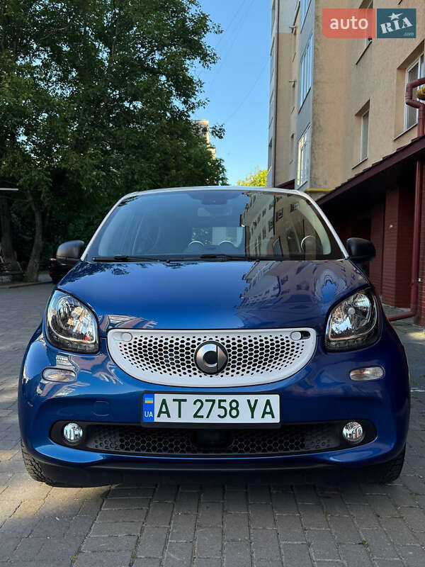 Хэтчбек Smart EQ Forfour 2018 в 