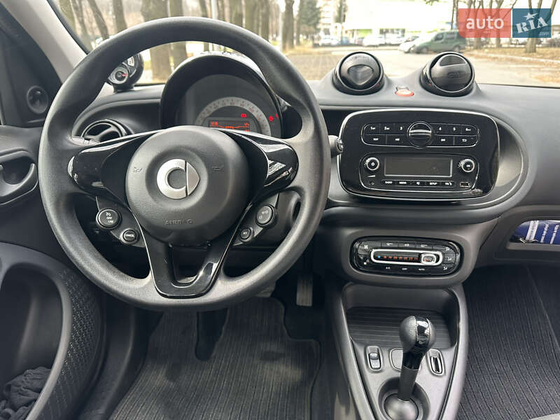 Хэтчбек Smart EQ Forfour 2021 в Виннице