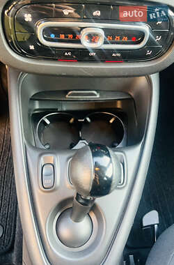 Хэтчбек Smart EQ Forfour 2021 в 