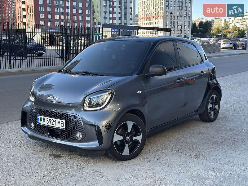 Хэтчбек Smart EQ Forfour 2020 в Киеве