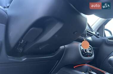 Хетчбек Smart EQ Forfour 2020 в 
