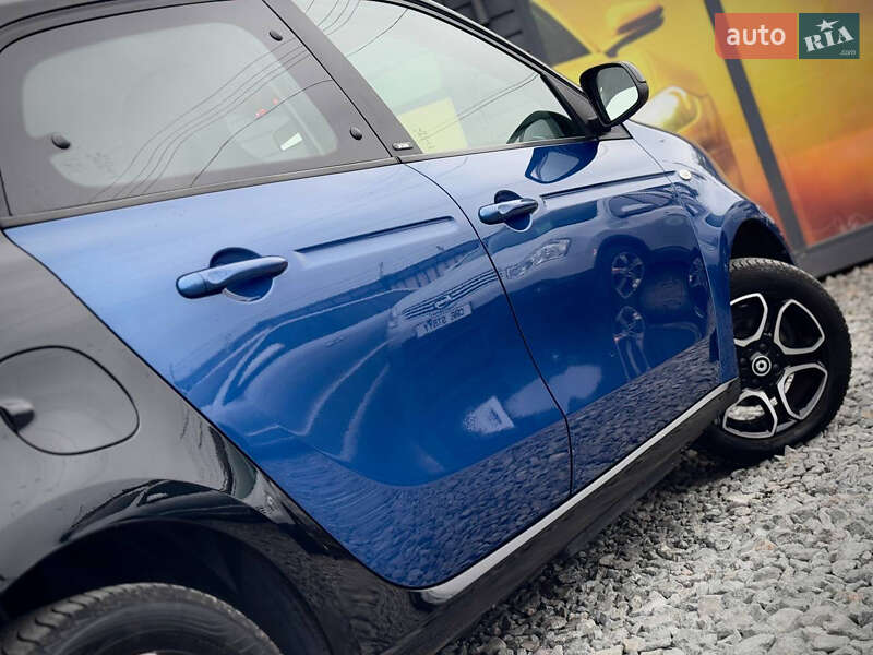 Хэтчбек Smart EQ Forfour 2017 в Стрые