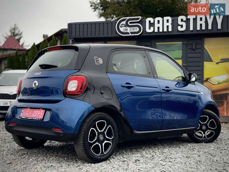 Хэтчбек Smart EQ Forfour 2017 в Стрые