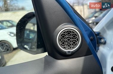 Хэтчбек Smart EQ Forfour 2021 в Киеве фото 37 Хэтчбек Smart EQ Forfour 2021 в Киеве
