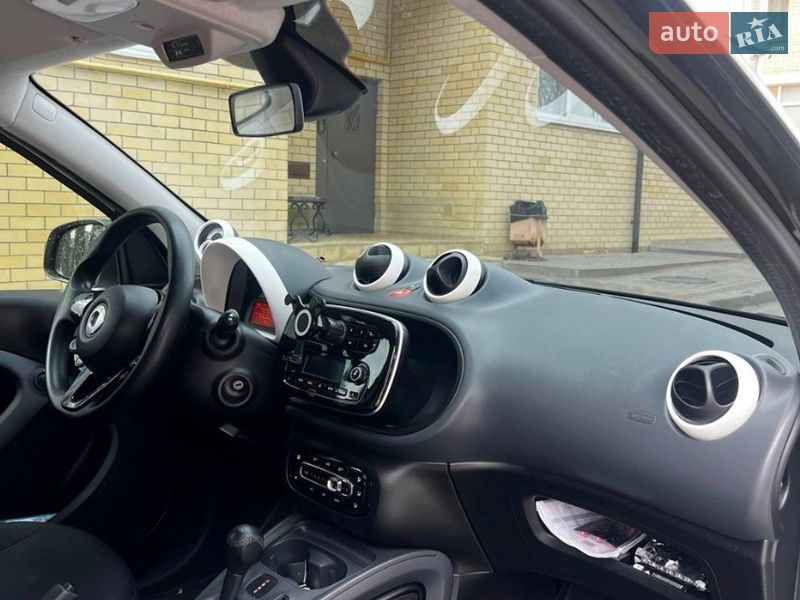 Хэтчбек Smart EQ Forfour 2019 в Луцке