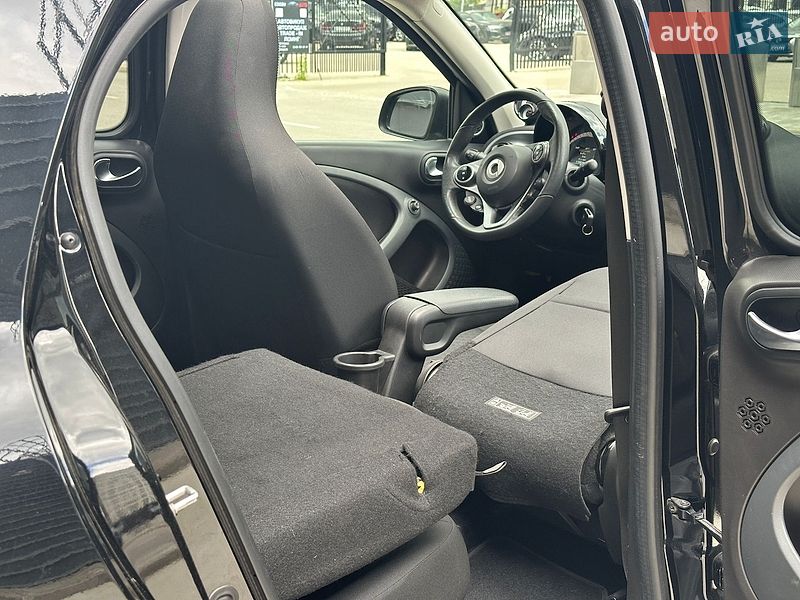Хетчбек Smart EQ Forfour 2021 в Києві