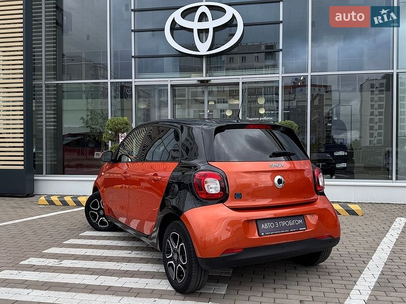 Хэтчбек Smart EQ Forfour 2018 в Чернигове