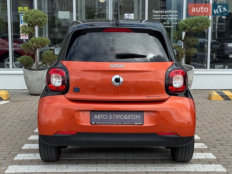Хэтчбек Smart EQ Forfour 2018 в Чернигове
