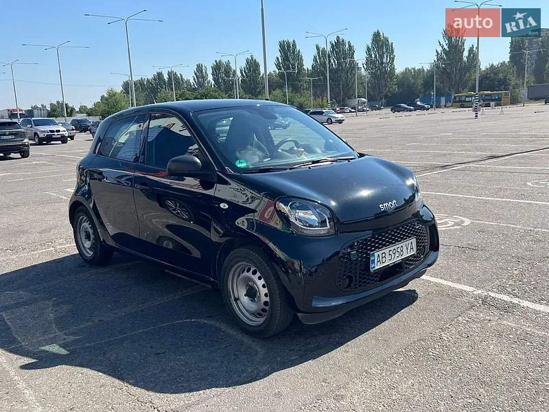 Smart EQ Forfour