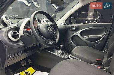 Хэтчбек Smart EQ Forfour 2020 в Черновцах