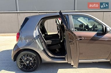 Хэтчбек Smart EQ Forfour 2019 в Киеве