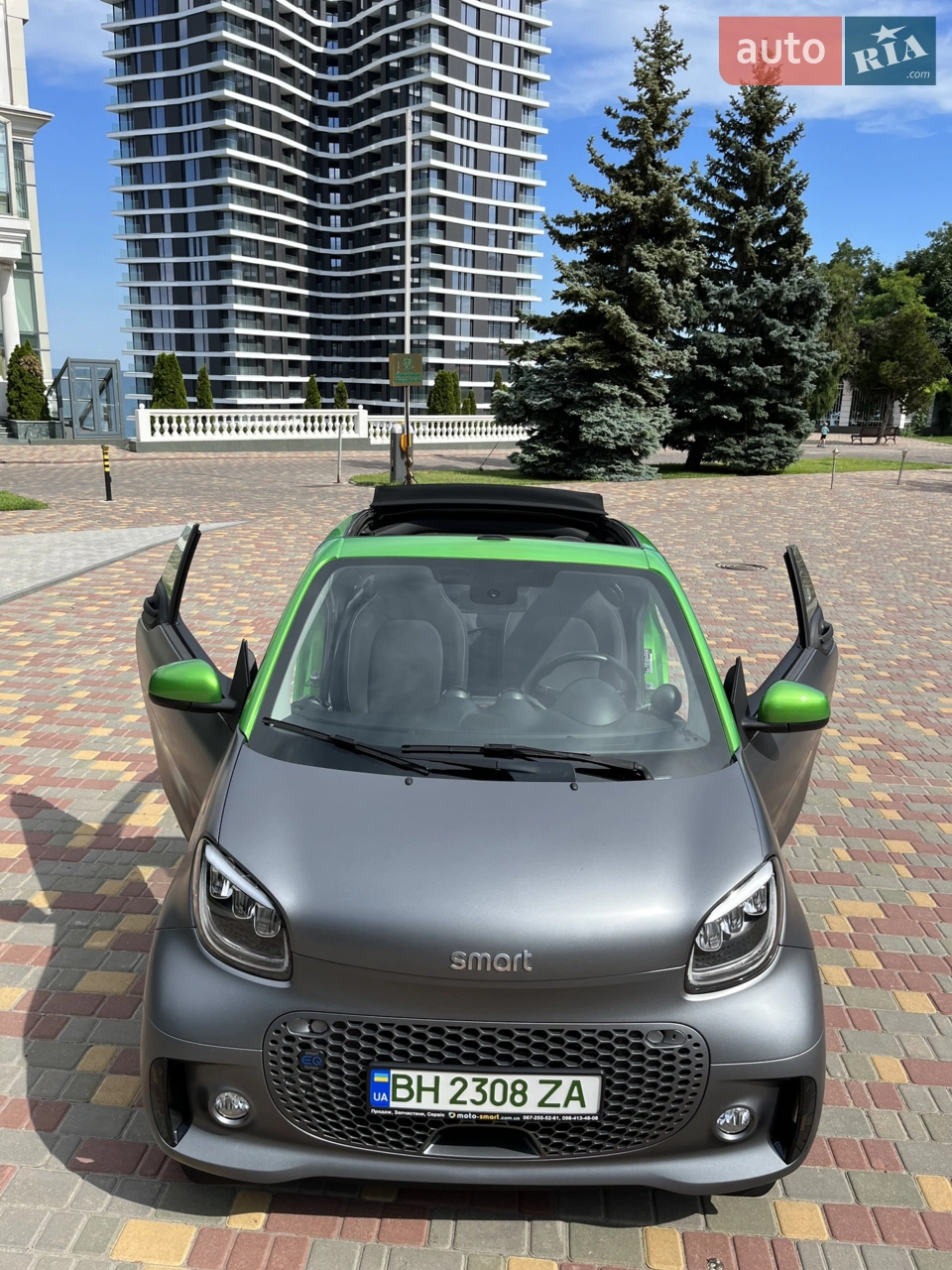 2018 Smart Fortwo - мініатюра 8