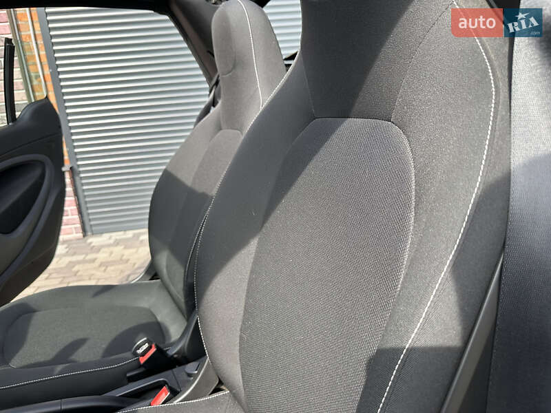 Кабриолет Smart EQ Fortwo 2018 в Конотопе