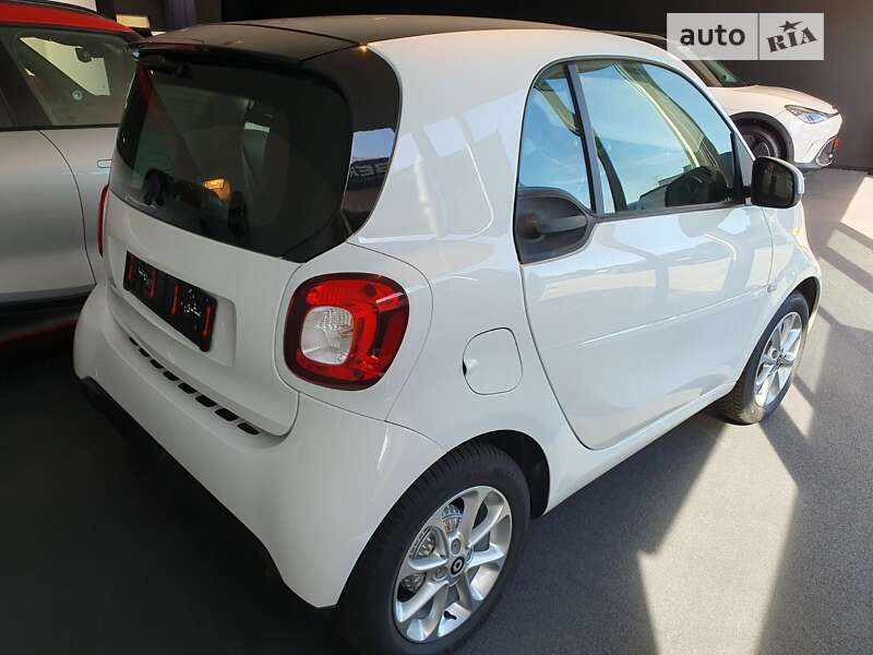 Купе Smart EQ Fortwo 2019 в 